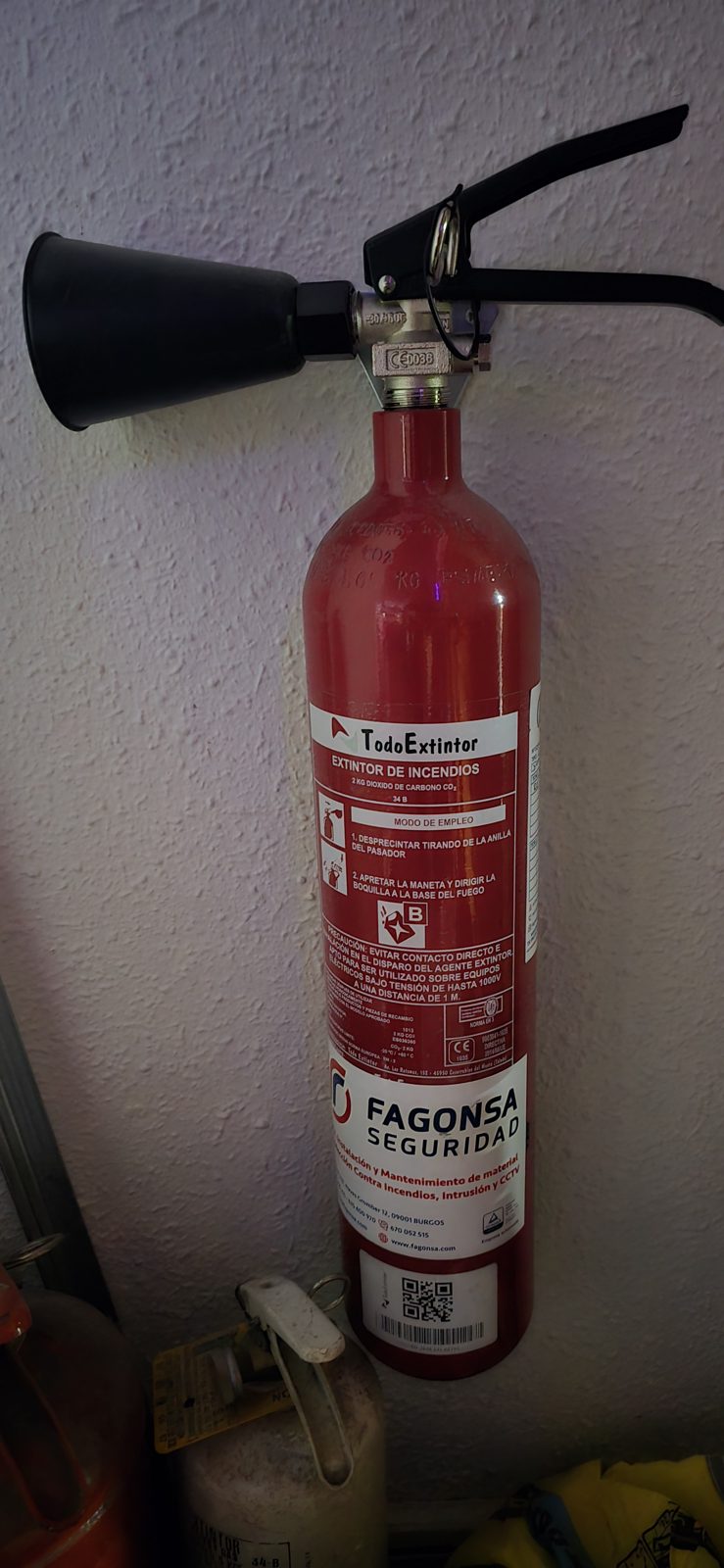 Extintor de CO2 de 2 kg